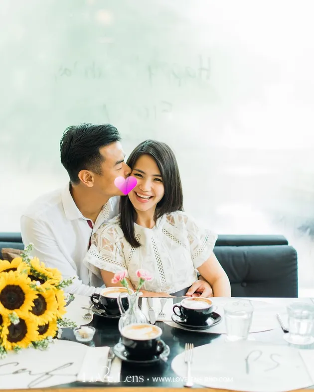 selfgoal, selebriti menikah