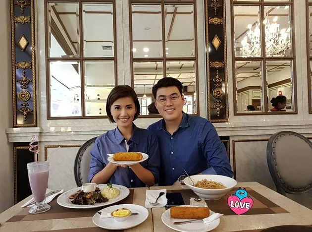 Asty Ananta dan Suami