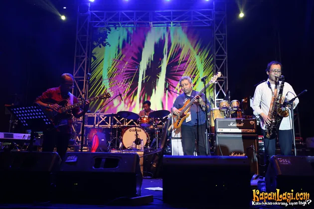 Jazz Goes To Campus