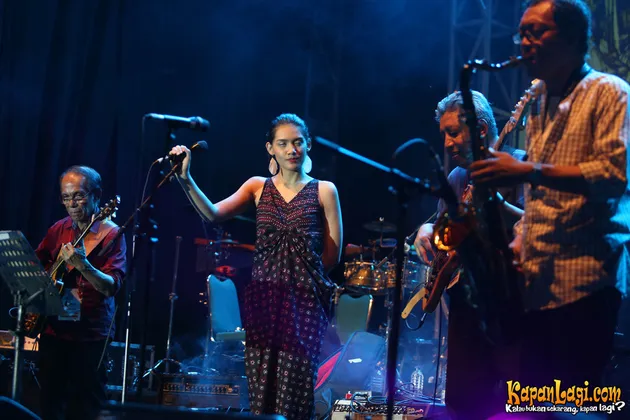Jazz Goes To Campus