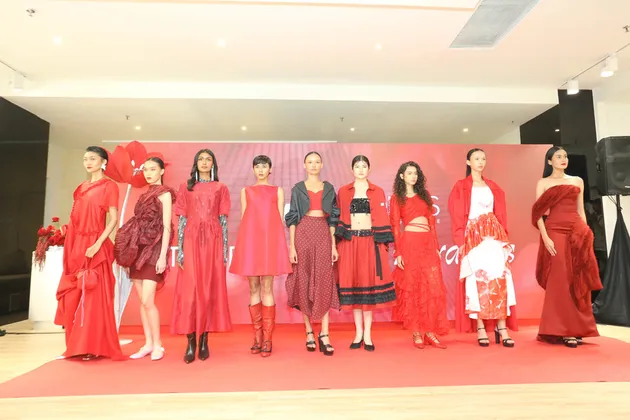 Komunitas Fashion Lokal Melawan Ageism