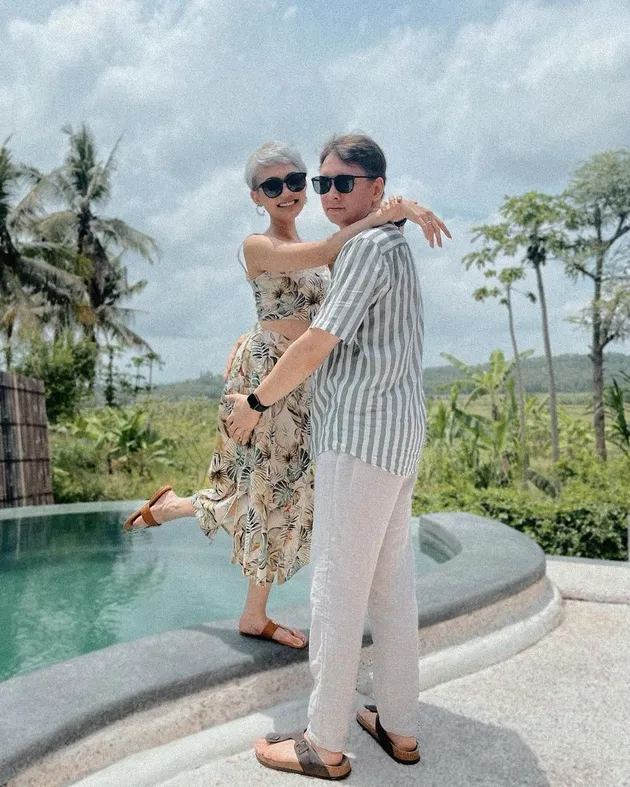 Rina Nose Beda Agama Suami Belanda 