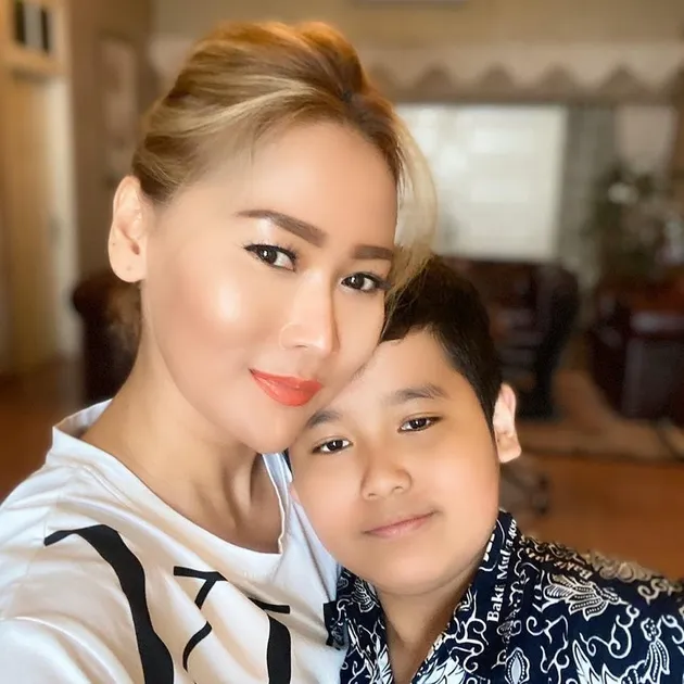 Potret Inul bersama Ivan.