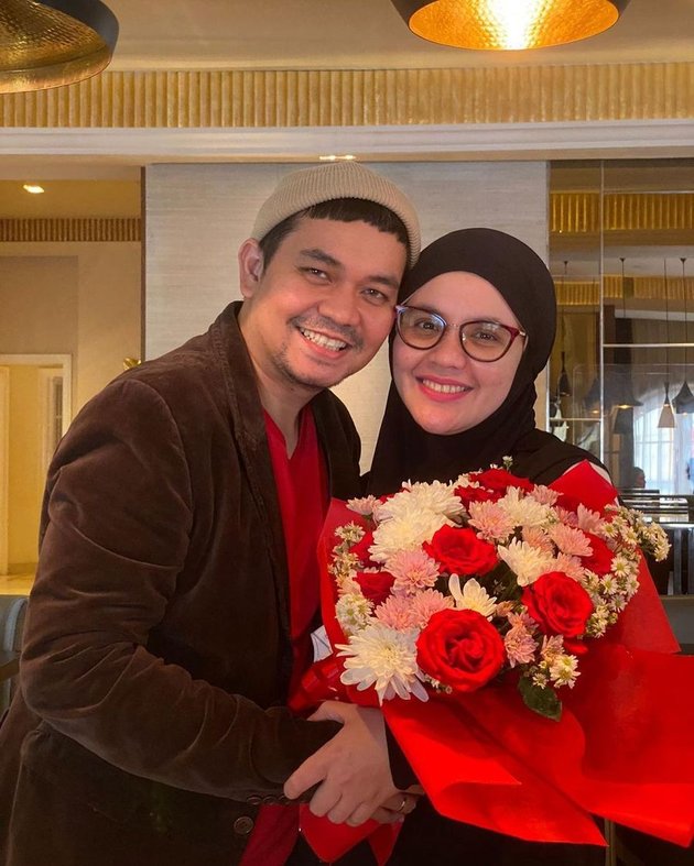 Once Accused of Being Gay and Infecting Others to Become Gay, Here are 9 Pictures of Indra Bekti and Aldilla Jelita who are Harmonious in 12 Years of Marriage - Now Have Three Children