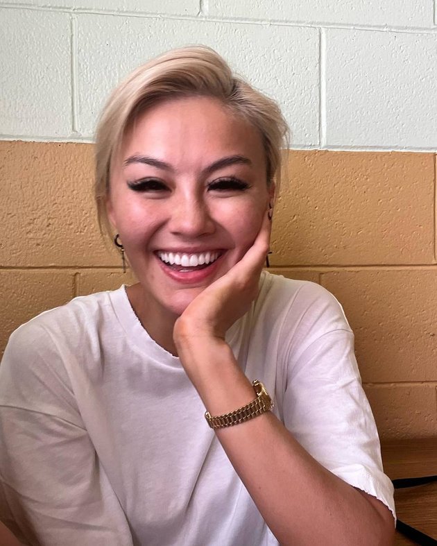 Accused of Plastic Surgery, Here are 7 Photos of Agnez Mo Without Makeup - Still Beautiful Despite Acne Scars and Visible Pores