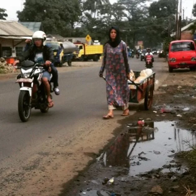 monica oemardi, angling dharma