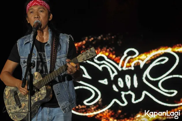Sejumlah lagu seperti Ketinggalan Jaman, Mawar Mewah, Ngerock, dan Gara Gara Kamu kembali membuat hype para penonton semakin tinggi.