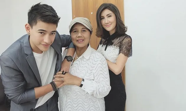 Phuwaryne Keenan, zee, cewek ganteng, cewek ganteng thailand