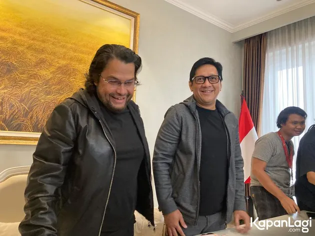 Andre Taulany Tertawa