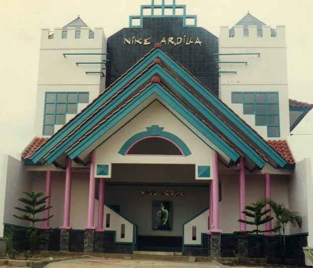 Warisan Nike Ardilla