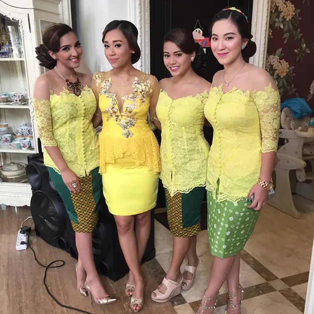 Ashanty dan Keluarga