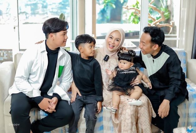 Often Called Like a Doll, 8 Photos of Meshwa, the Youngest Child of Denny Cagur and Shanty, That Successfully Make Netizens Adore - Even More Chubby!