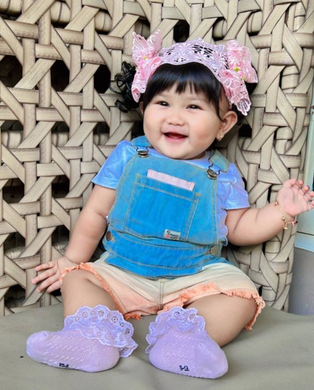 Often Called Like a Doll, 8 Photos of Meshwa, the Youngest Child of Denny Cagur and Shanty, That Successfully Make Netizens Adore - Even More Chubby!