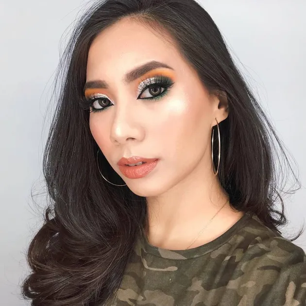 Eksplorasi make up Abel Cantika