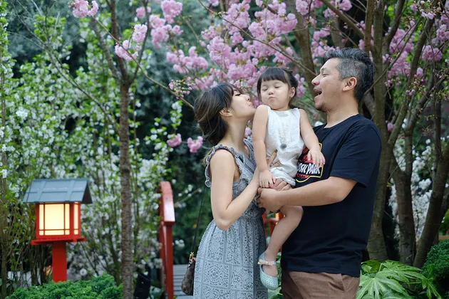 Liburan Gading - Gisel