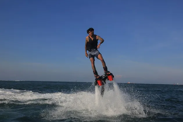 flyboarding