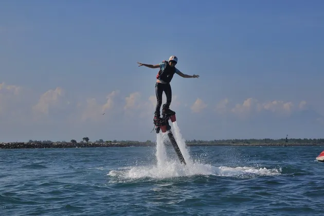 flyboarding