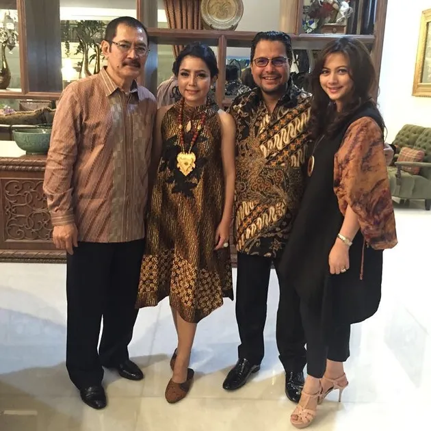 SERUNYA PESTA ANNIVERSARY DAN RUMAH BARU MAYANGSARI 