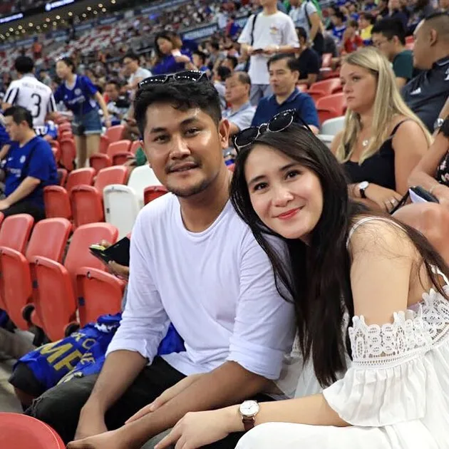 Ryana Dea &amp; Puadin Redi