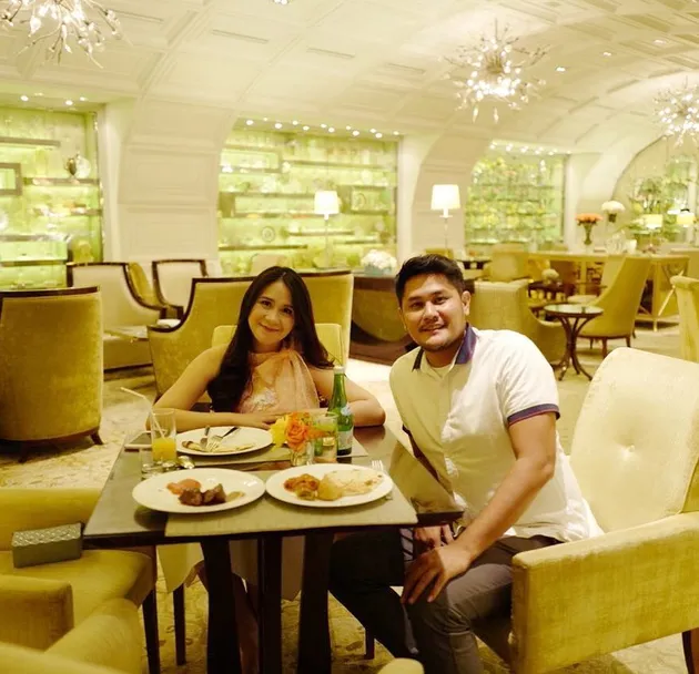 Ryana Dea &amp; Puadin Redi