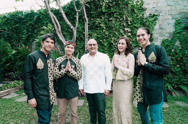 A Year of Marriage, Sneak Peek at 8 Intimate Photos of Maia Estianty and Irwan Mussry's Household that Still Looks Like Dating