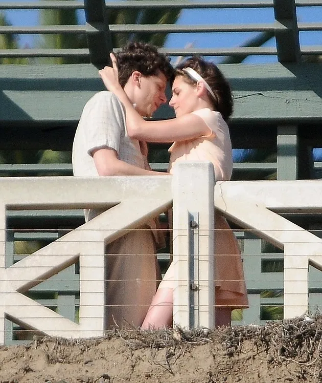 Kristen Stewart Jesse Eisenberg Ciuman