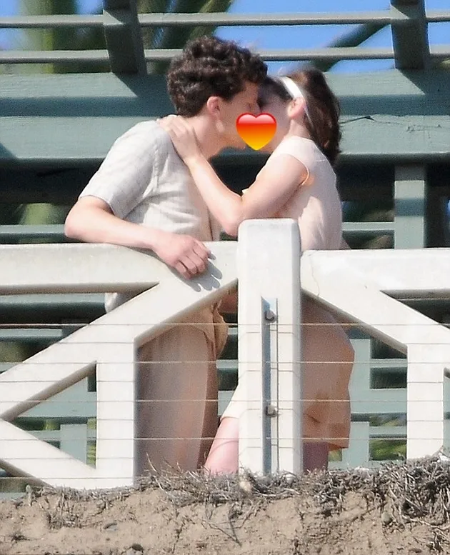 Kristen Stewart Jesse Eisenberg Ciuman