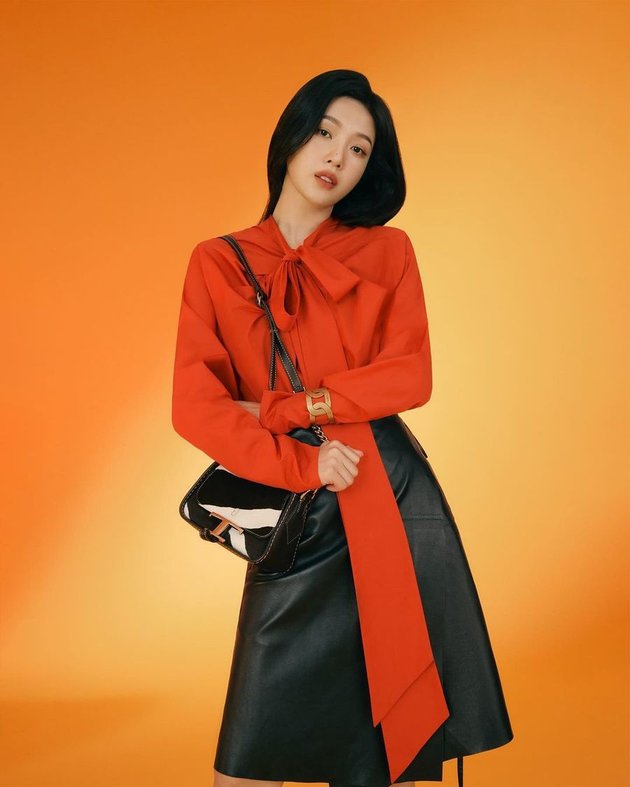 Sexy Dynamite, Let's Take a Peek at Joy Red Velvet's Fashion Style in Red Outfits