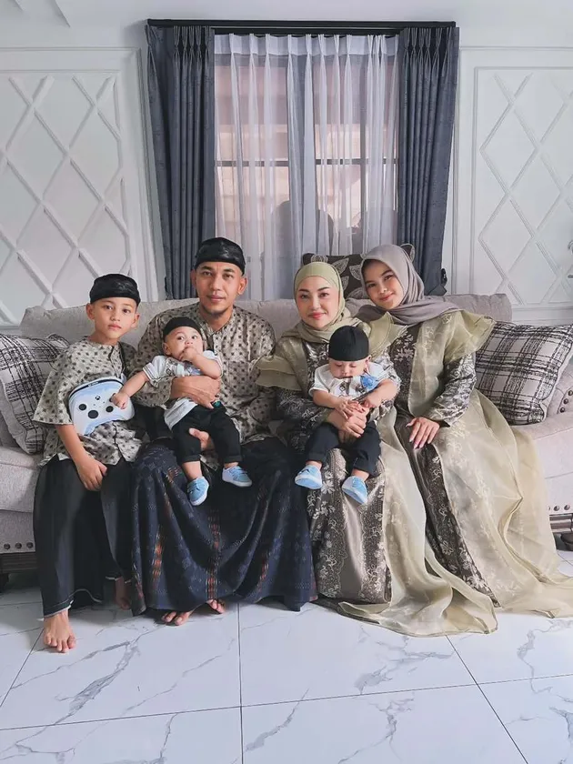 Aji Darmaji dan Mpok Alpa serta Sherly duduk bersama