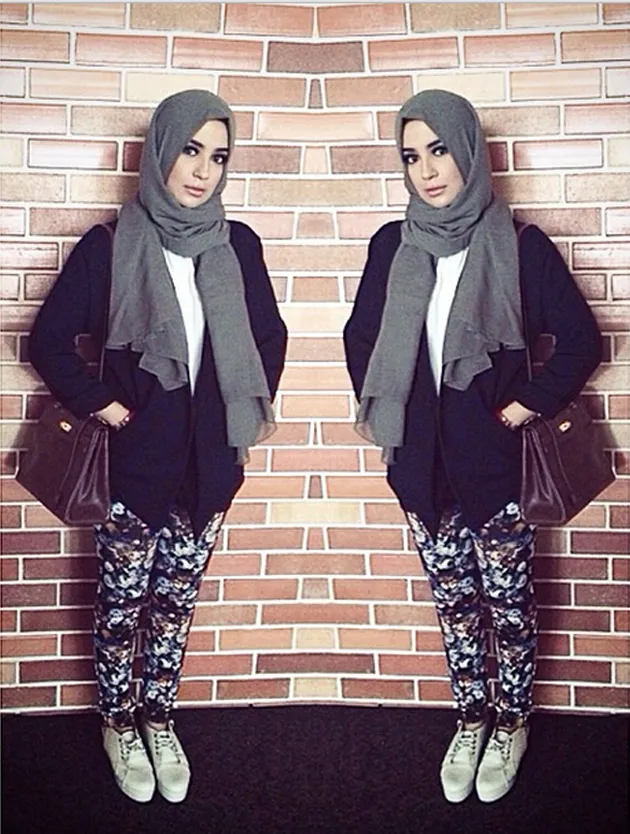 Shireen Sungkar dan Hijabnya