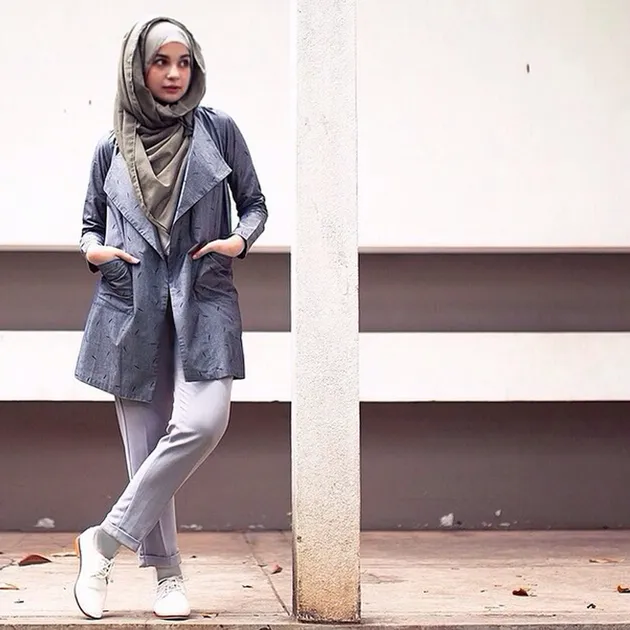 Shireen Sungkar dan Hijabnya