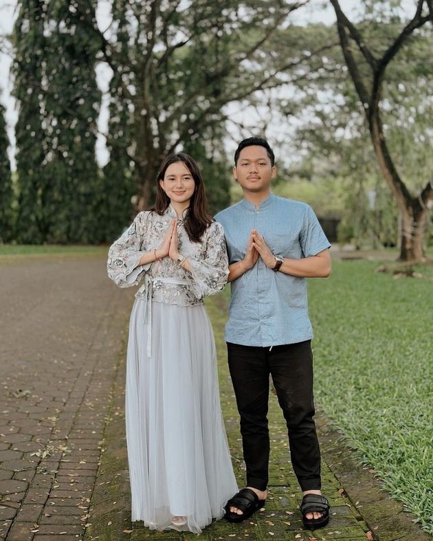 Ready to Convert to Islam, Here are 8 Photos of Sarah Menzel Whose Parents Were Also of Different Religions - Azriel Hermansyah Affirms Never Forcing
