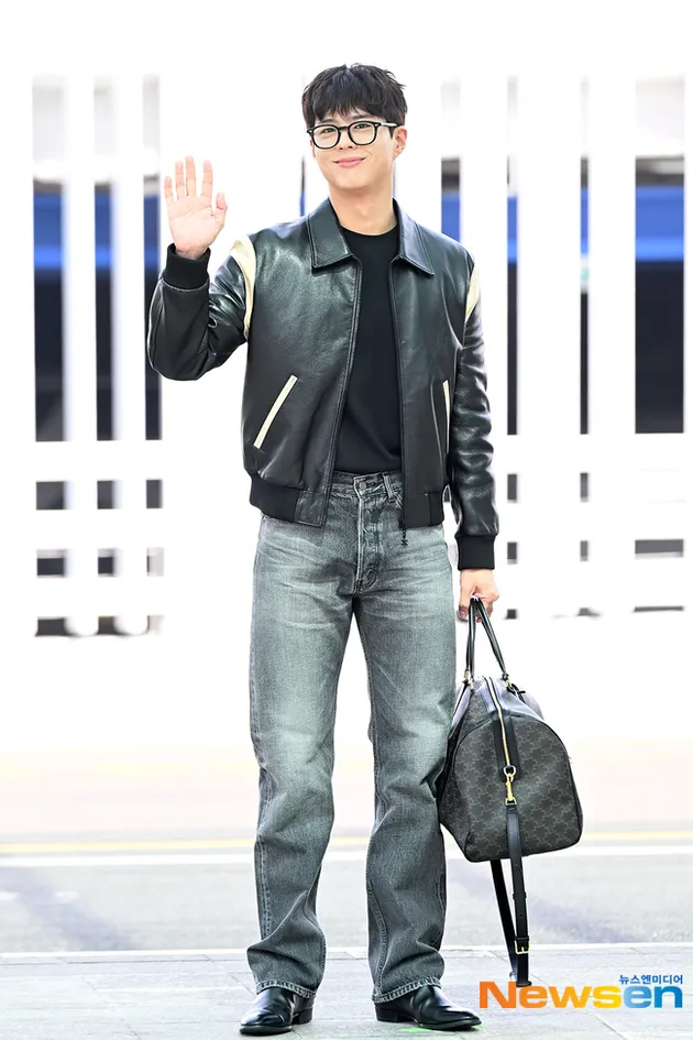 Park Bo Gum di Bandara Incheon