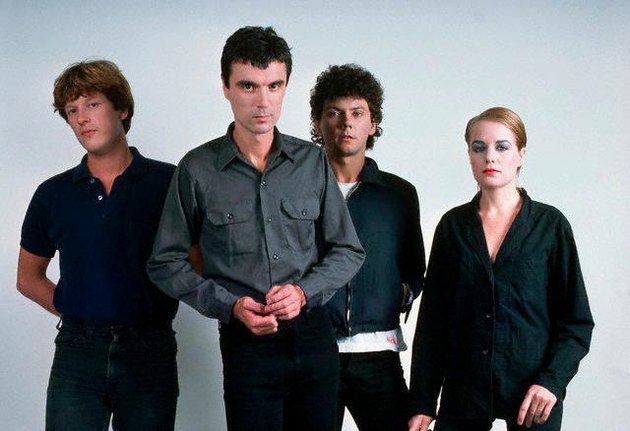 Muncul lewat skena musik punk CBGB, Talking Heads, sukses merebut perhatian dunia musik underground hingga namanya mendunia. Mereka mengawalinya saat masuk di kampus Rhode Island School of Design di era 70an.