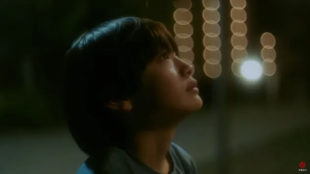 Takaki Merenung di Film 5 Centimeters Per Second 