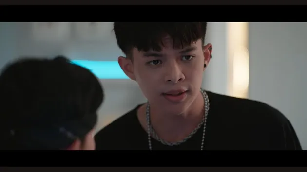 Rey Mbayang jadi Taufan