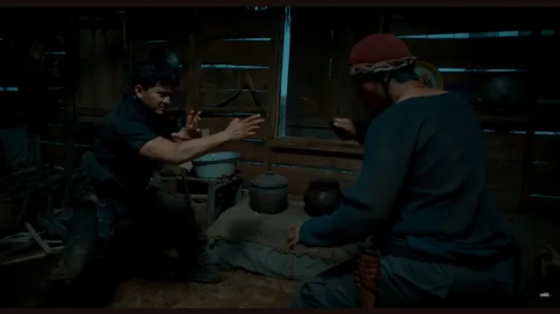 Iko Uwais perang jarak dekat