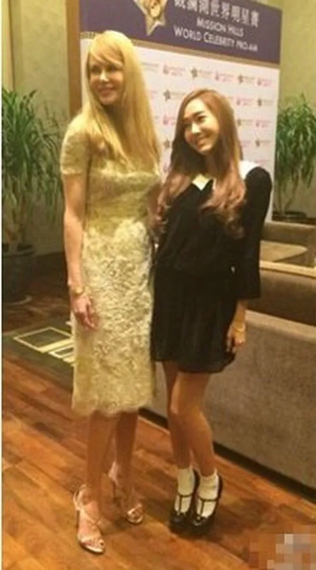 Selfie K-Pop Idol &amp; Bintang Hollywood