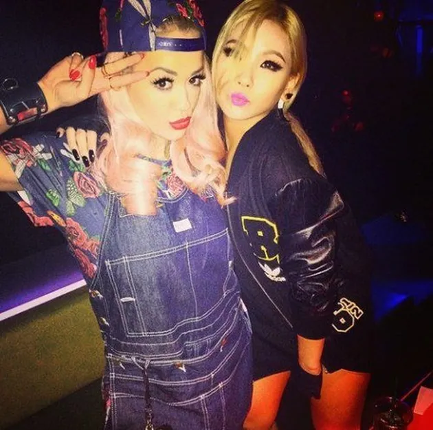 Selfie K-Pop Idol &amp; Bintang Hollywood