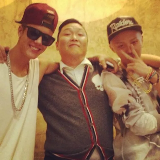 Selfie K-Pop Idol &amp; Bintang Hollywood