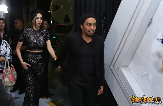 Glenn Fredly - Aura Kasih