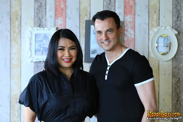 Wah so sweet banget ya apa yang dilakukan oleh Tommy Page untuk sahabatnya ini.