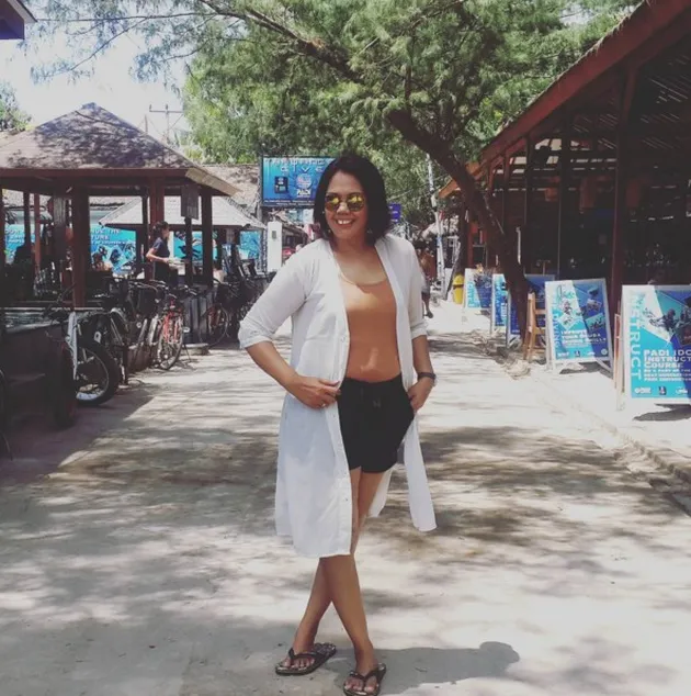 Foto Mesra Elly Sugigi - Ferry Anggara Gili Trawangan