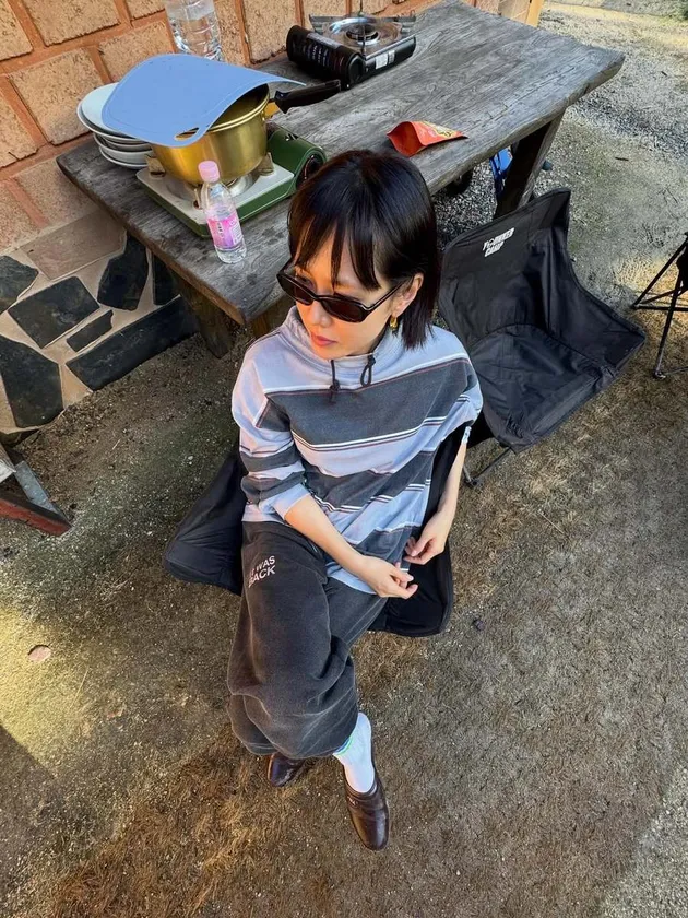 Son Ye Jin Pakai Jogger Pants