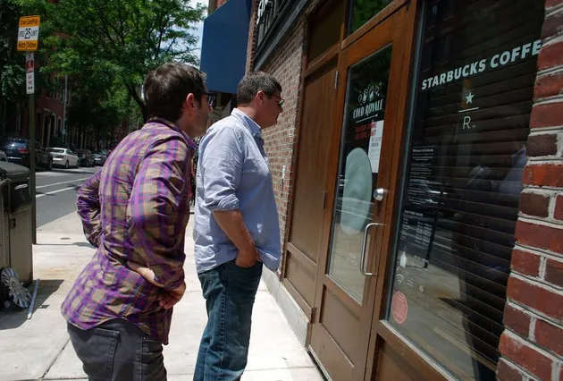 Starbucks di US tutup 8000 gerainya lebih awal