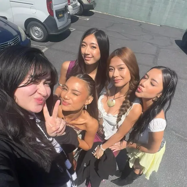 Stephanie Poetri Diam-Diam Ikut Terlibat dalam Proyek NO NA