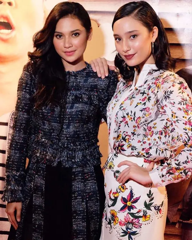 film stip dan pensil