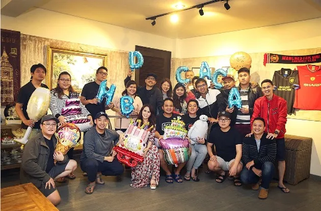 ulang tahun suami Momo Geisha