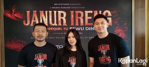 Kaus JANUR IRENG