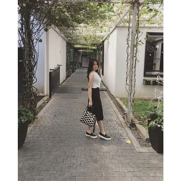 foto-foto selfie cantik Nabilah JKT48